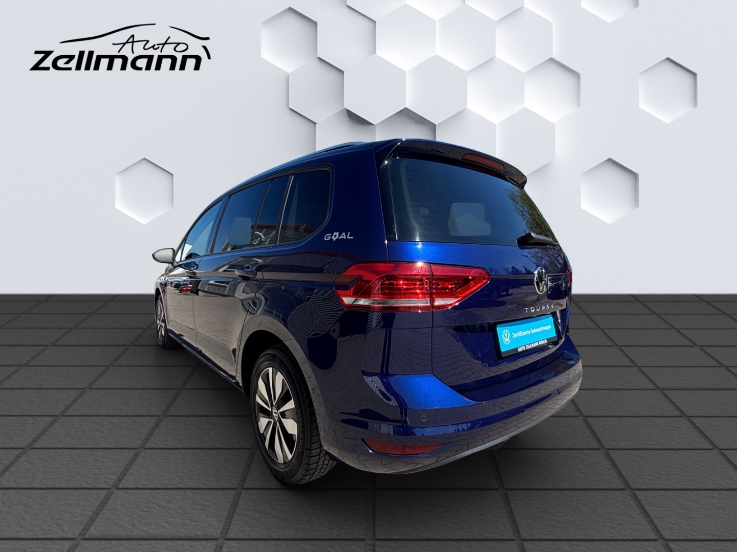 Touran BMT Start-Stopp Comfortline 1.5 TSI 110kW DSG AHZV LED GJR ACC TrailerAssist Sitzheizung