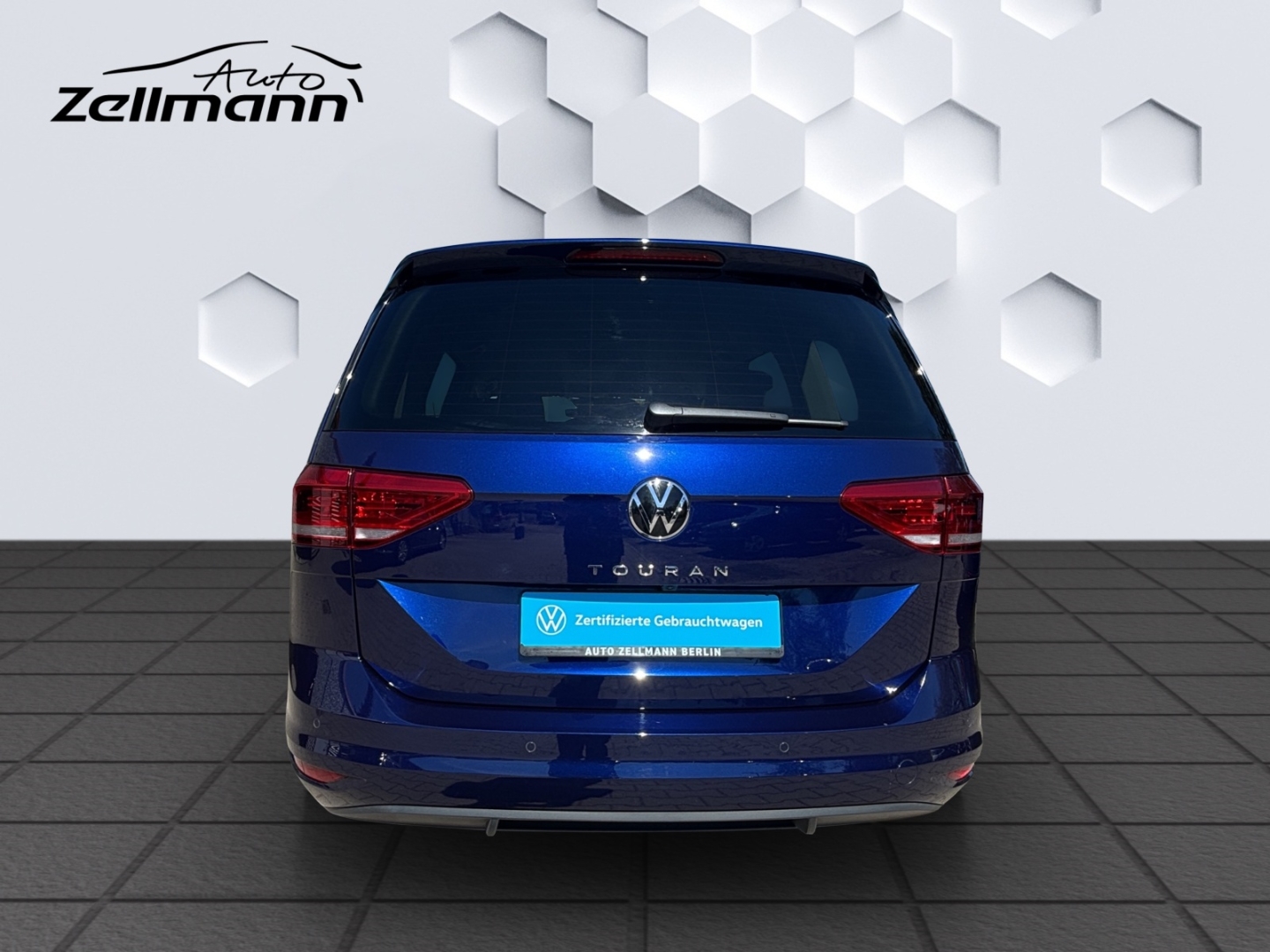Touran BMT Start-Stopp Comfortline 1.5 TSI 110kW DSG AHZV LED GJR ACC TrailerAssist Sitzheizung