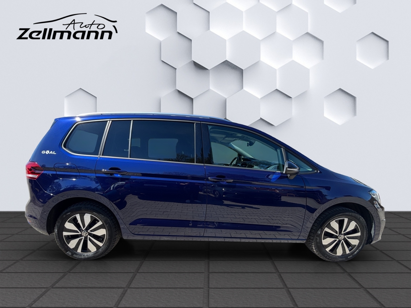Touran BMT Start-Stopp Comfortline 1.5 TSI 110kW DSG AHZV LED GJR ACC TrailerAssist Sitzheizung