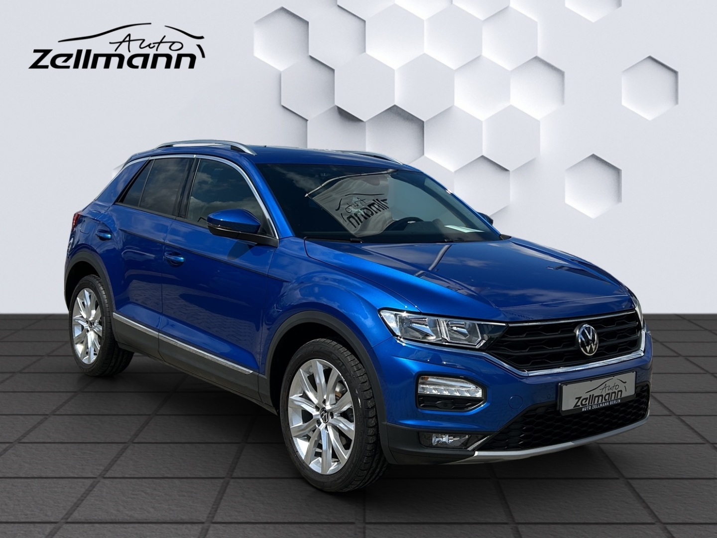 T-Roc Sport 1.5 TSI 110kW DSG LED ACC Rückfahrkamera Sitzheizung Sport