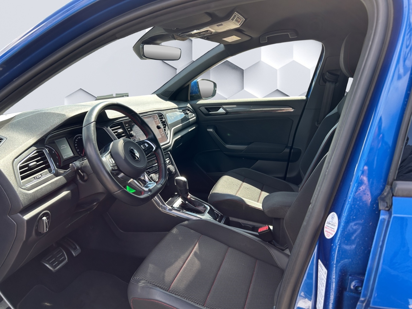 T-Roc Sport 1.5 TSI 110kW DSG LED ACC Rückfahrkamera Sitzheizung Sport