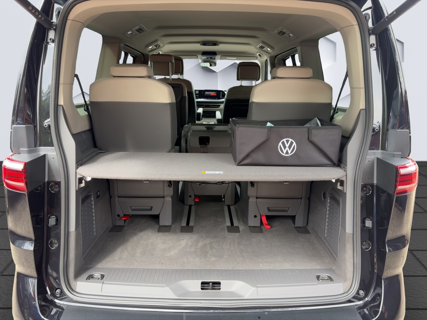 T7 Multivan 2.0 TDI 110kW DSG AHZV MatrixLED 360°Kamera Standheizung Sitzheizung 7-Sitzer