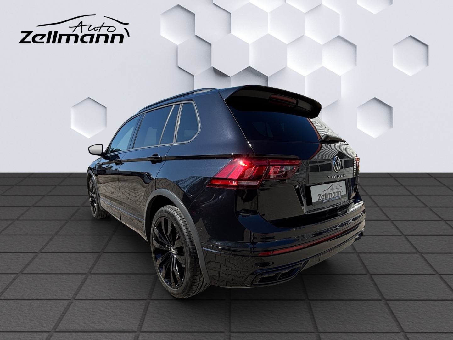 Tiguan R-Line 1.5TSI 110kW AHZV LED ACC ParkAssist Sitzheizung