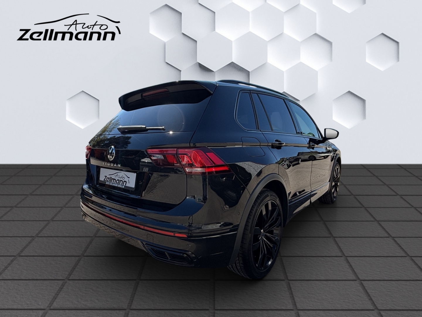 Tiguan R-Line 1.5TSI 110kW AHZV LED ACC ParkAssist Sitzheizung