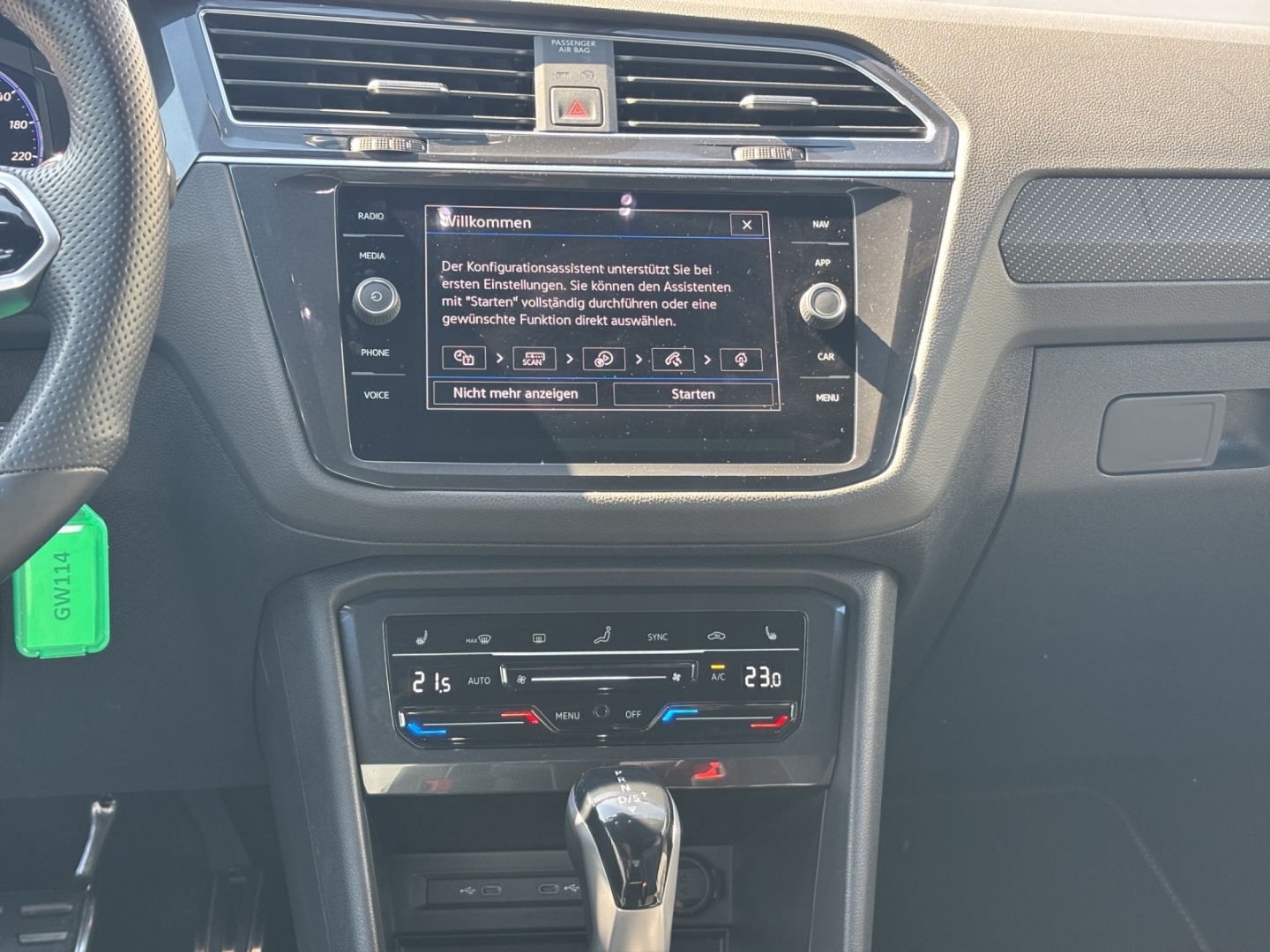 Tiguan R-Line 1.5TSI 110kW AHZV LED ACC ParkAssist Sitzheizung