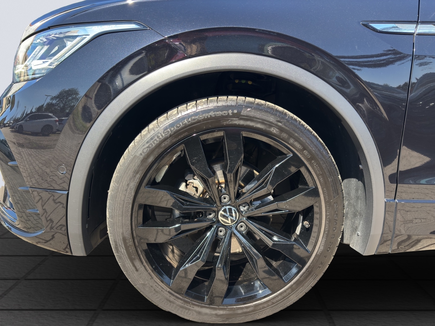 Tiguan R-Line 1.5TSI 110kW AHZV LED ACC ParkAssist Sitzheizung