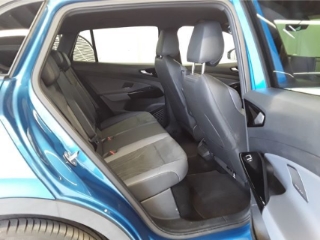 ID.4 210 kW mit Infotainment-Paket Pro 210kW AHZV MatrixLED HuD ACC Rückfahrkamera Sitzheizung