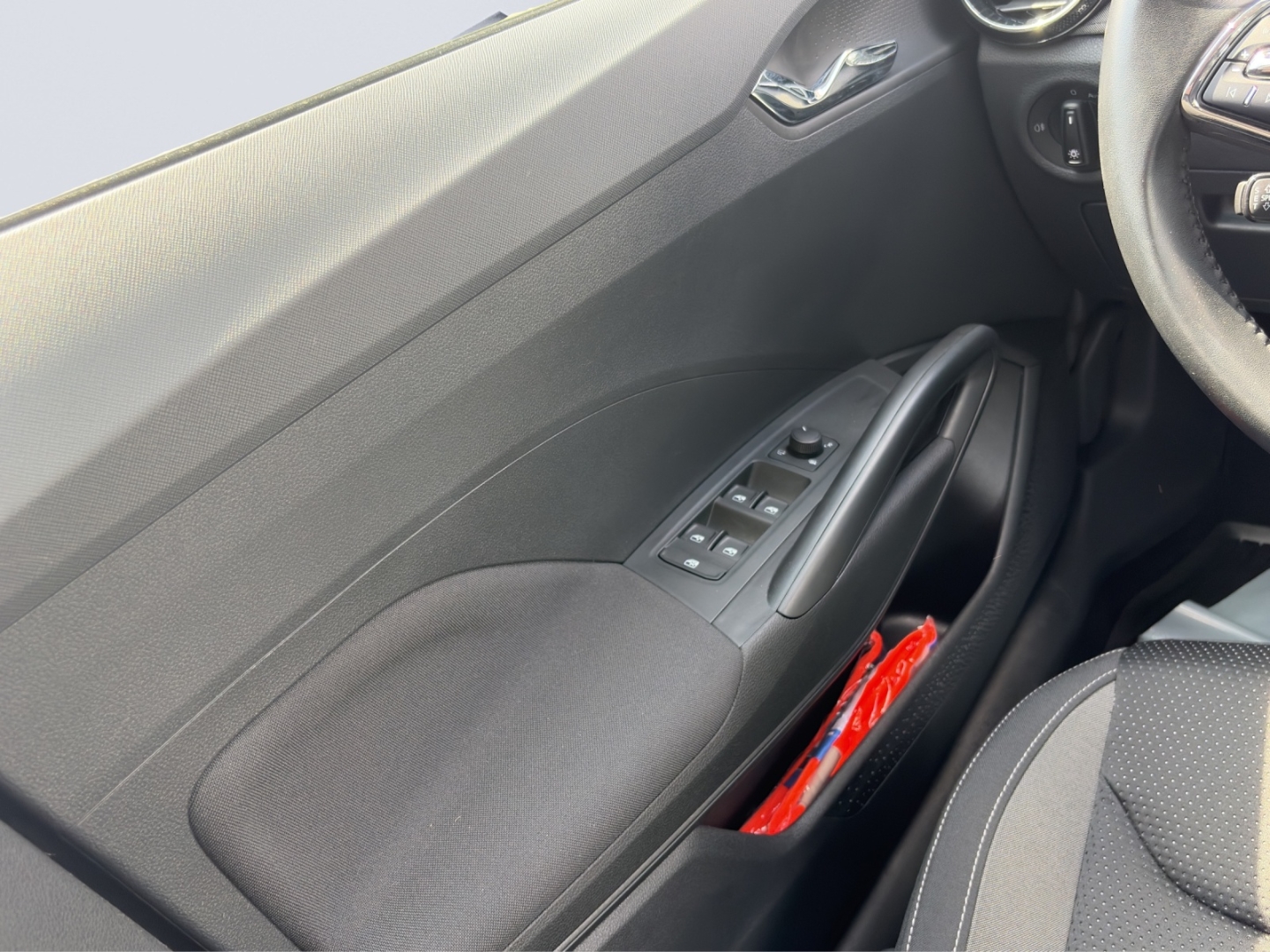 Fabia Ambition 1.0 TSI 81kW LED ACC PDC Rückfahrkamera Sitzheizung
