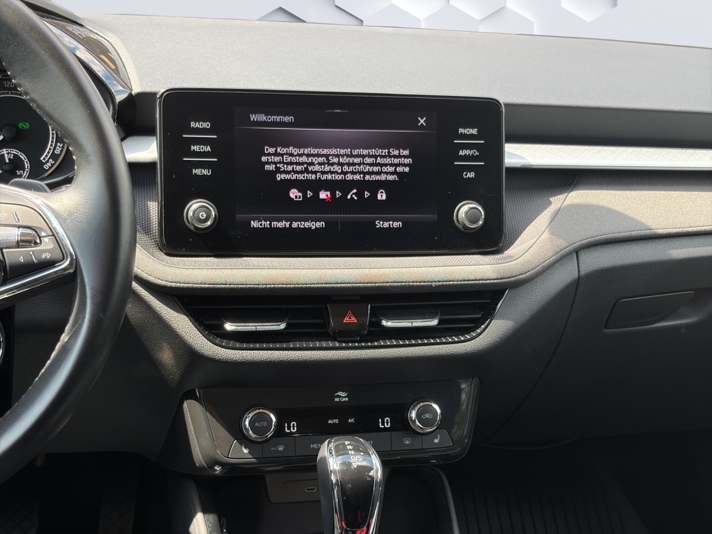 Fabia Ambition 1.0 TSI 81kW LED ACC PDC Rückfahrkamera Sitzheizung