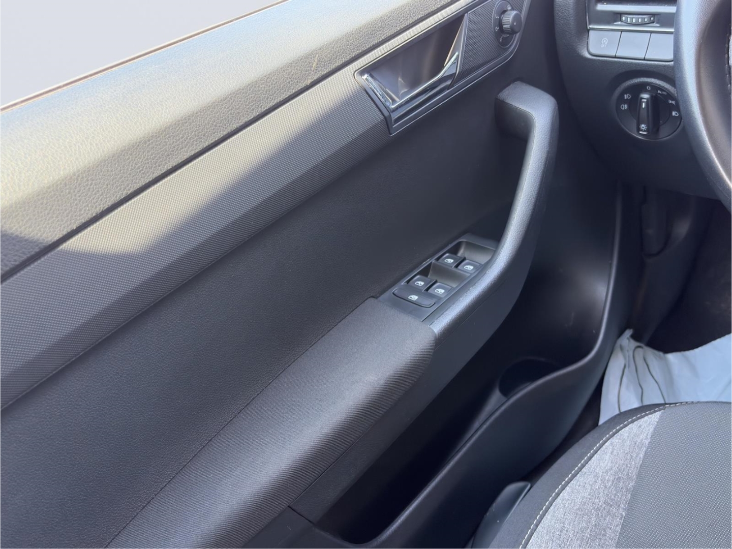Fabia Combi Ambition 1.0TSI AHZV ACC Rückfahrkamera Sitzheizung