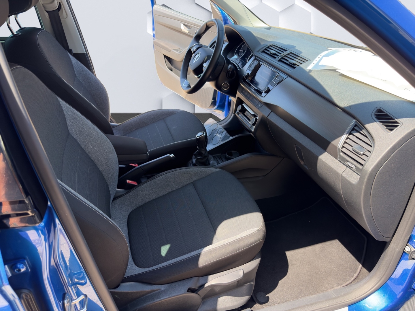 Fabia Combi Ambition 1.0TSI AHZV ACC Rückfahrkamera Sitzheizung