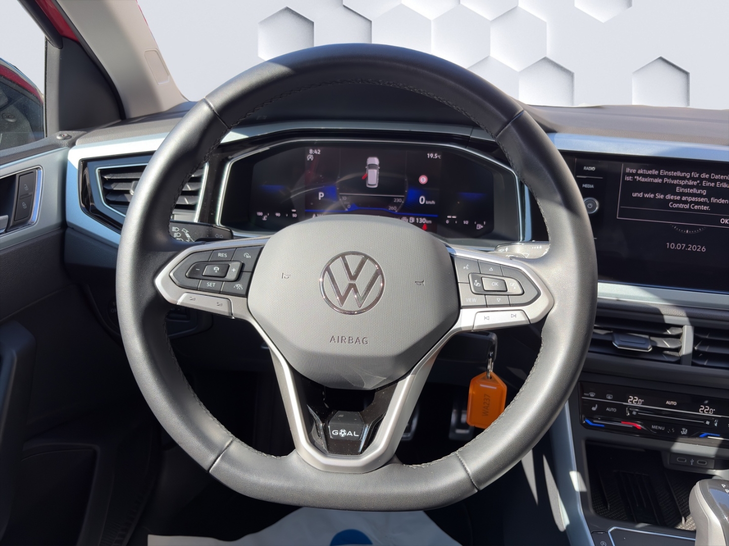Polo VI Goal 1.0TSI 85kW DSG AHZV LED GJR ACC Rückfahrkamera
