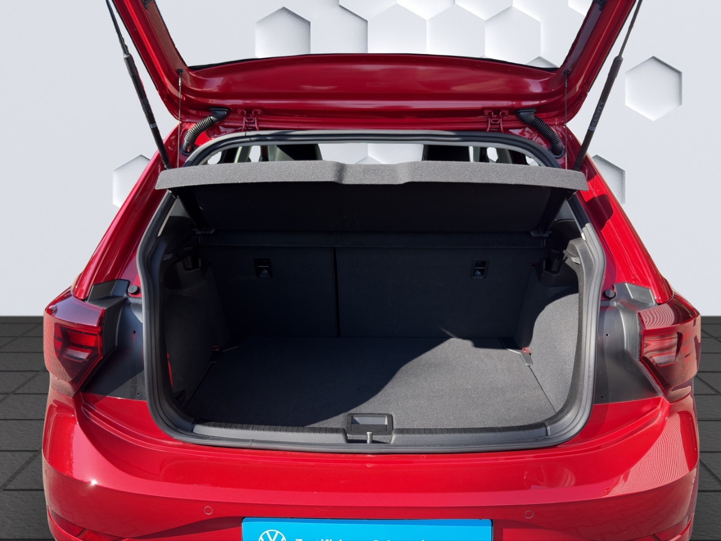 Polo VI Goal 1.0TSI 85kW DSG AHZV LED GJR ACC Rückfahrkamera