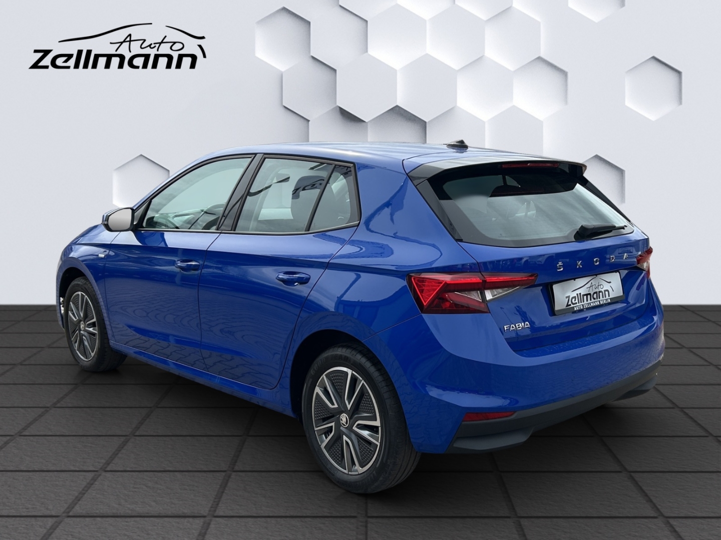 Fabia Tour 1.0MPI 48kW LED PDC Hinten Tempomat Sitzheizung