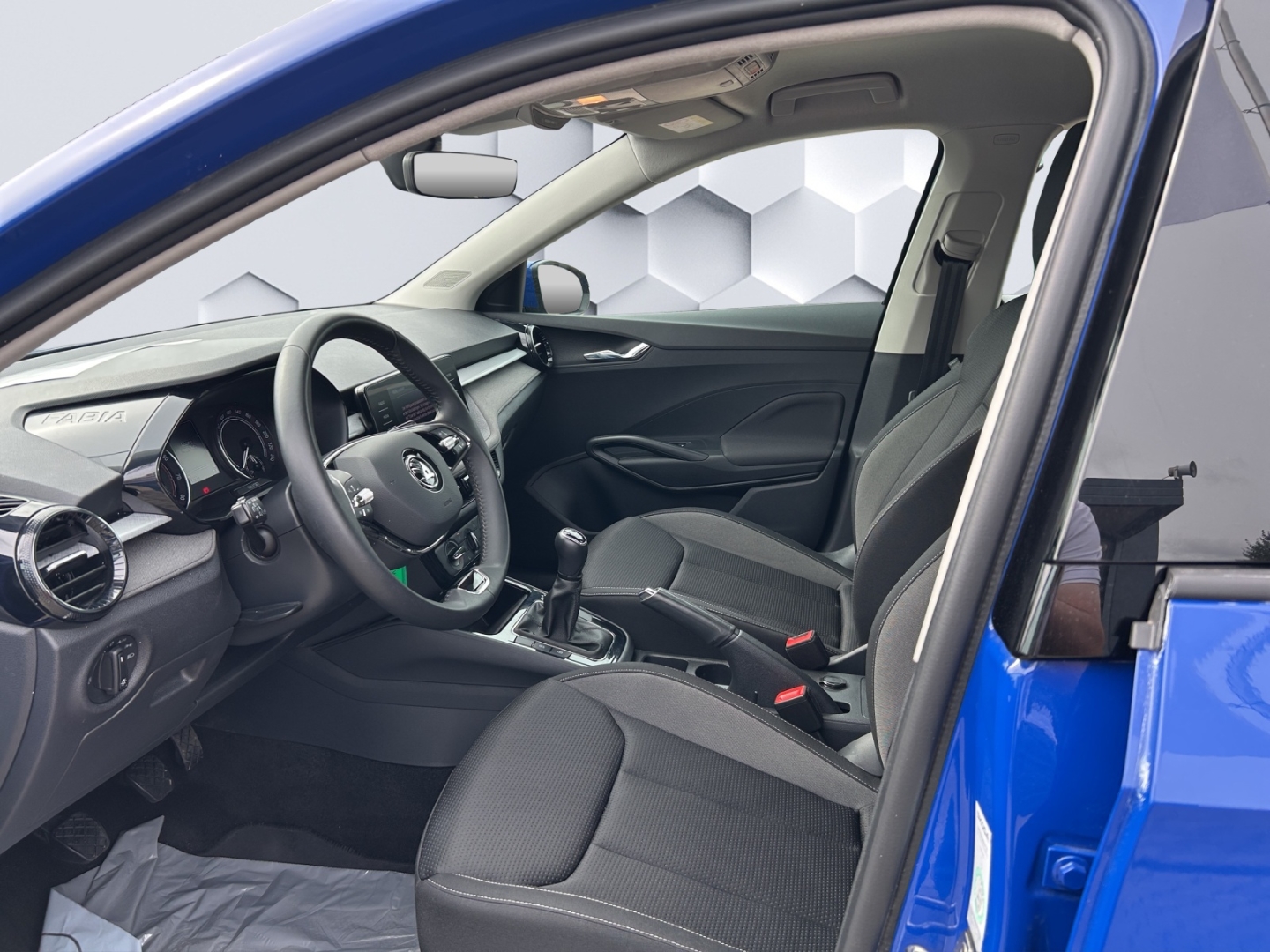 Fabia Tour 1.0MPI 48kW LED PDC Hinten Tempomat Sitzheizung