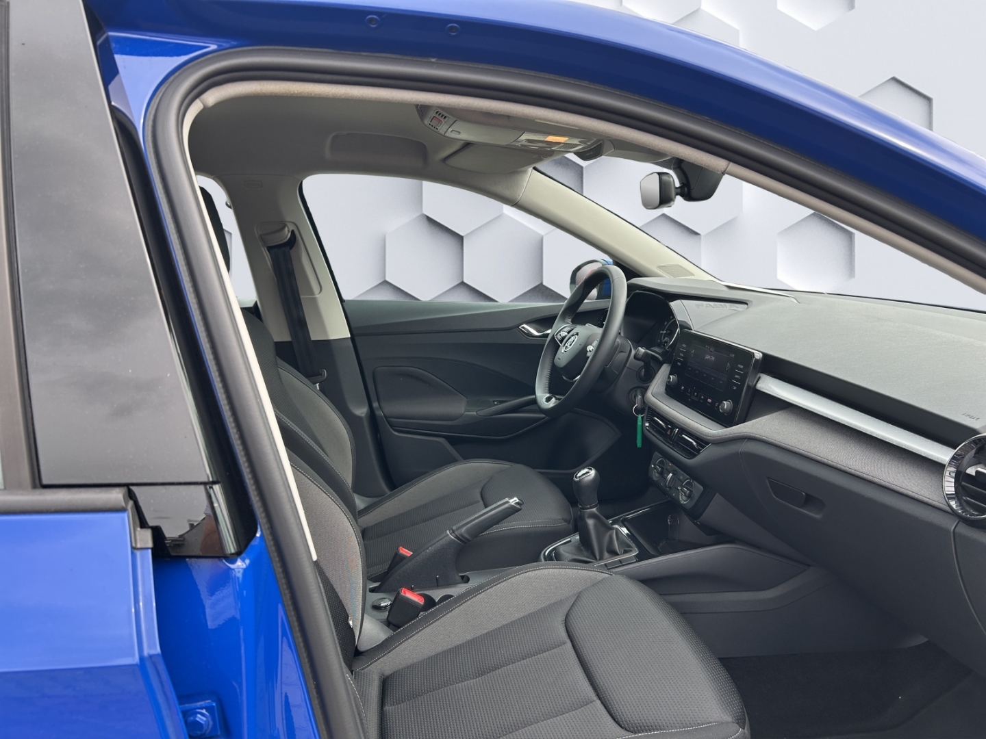 Fabia Tour 1.0MPI 48kW LED PDC Hinten Tempomat Sitzheizung