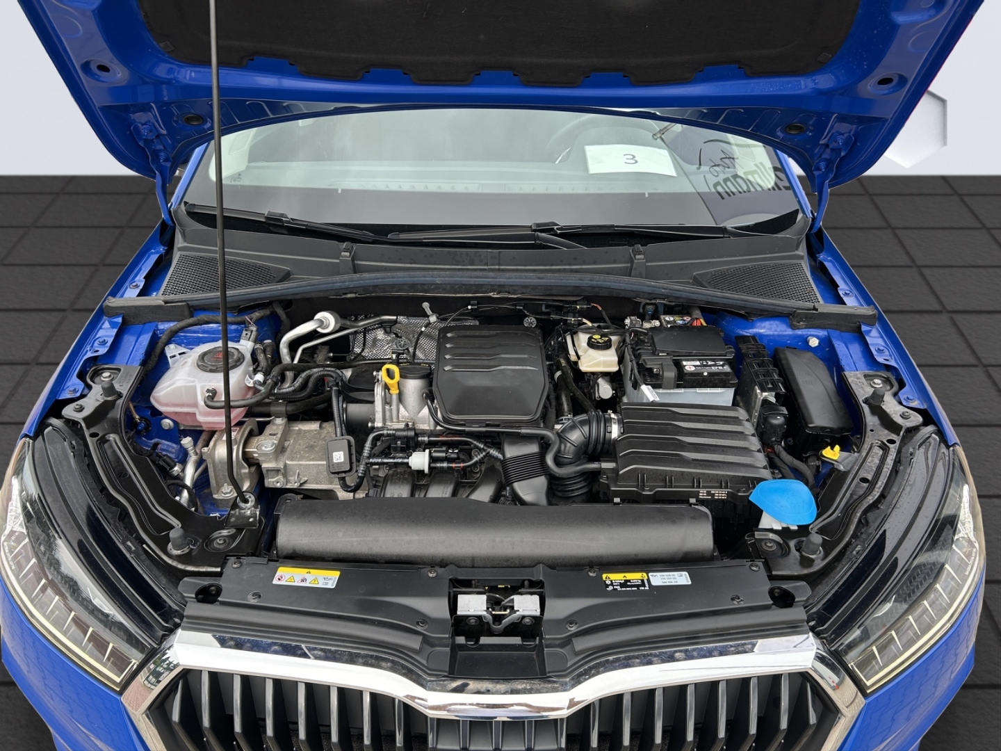 Fabia Tour 1.0MPI 48kW LED PDC Hinten Tempomat Sitzheizung