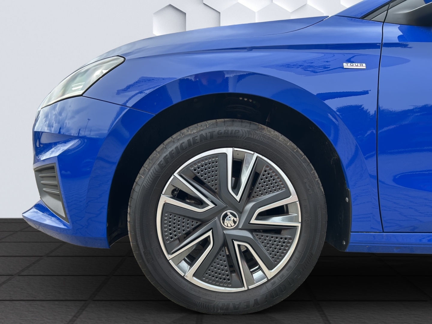 Fabia Tour 1.0MPI 48kW LED PDC Hinten Tempomat Sitzheizung