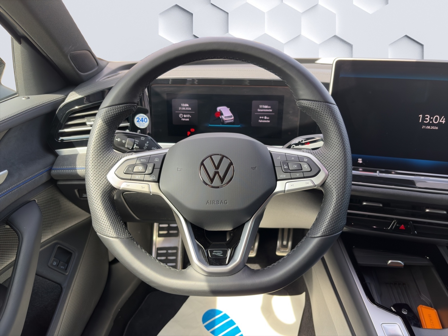 Passat Variant R-Line 1.5TSI eHybrid 130kW DSG AHZV MatrixLED HuD 360°Kamera ParkAssist ACC Sitzheizung