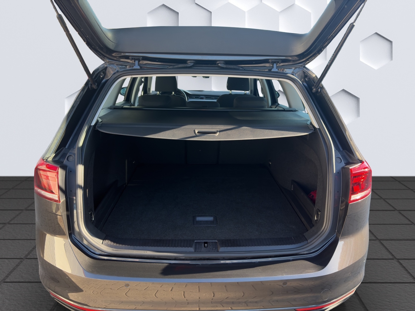 Passat Basis 2.0TDI 90kW DSG LED GJR PDC ACC Rückfahrkamera Sitzheizung