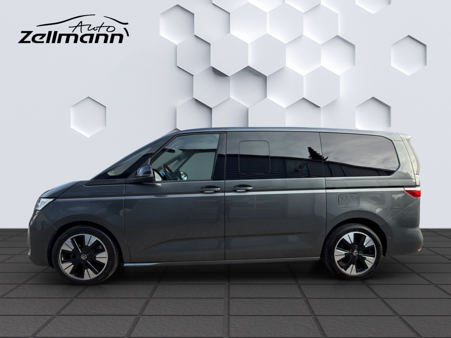 T7 Multivan LÜ 2.0TDI 110kW AHZV MatrixLED ACC DCC 360°Kamera ParkAssist Standheizung 7-Sitzer