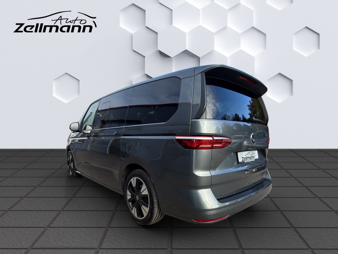 T7 Multivan LÜ 2.0TDI 110kW AHZV MatrixLED ACC DCC 360°Kamera ParkAssist Standheizung 7-Sitzer