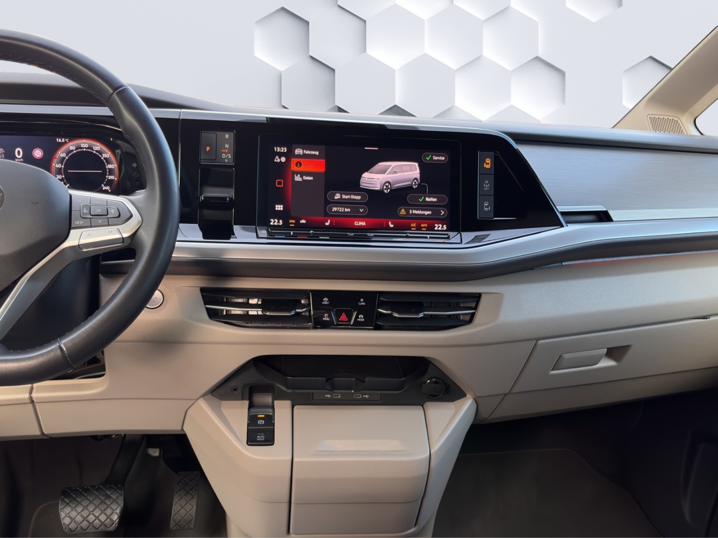T7 Multivan LÜ 2.0TDI 110kW AHZV MatrixLED ACC DCC 360°Kamera ParkAssist Standheizung 7-Sitzer