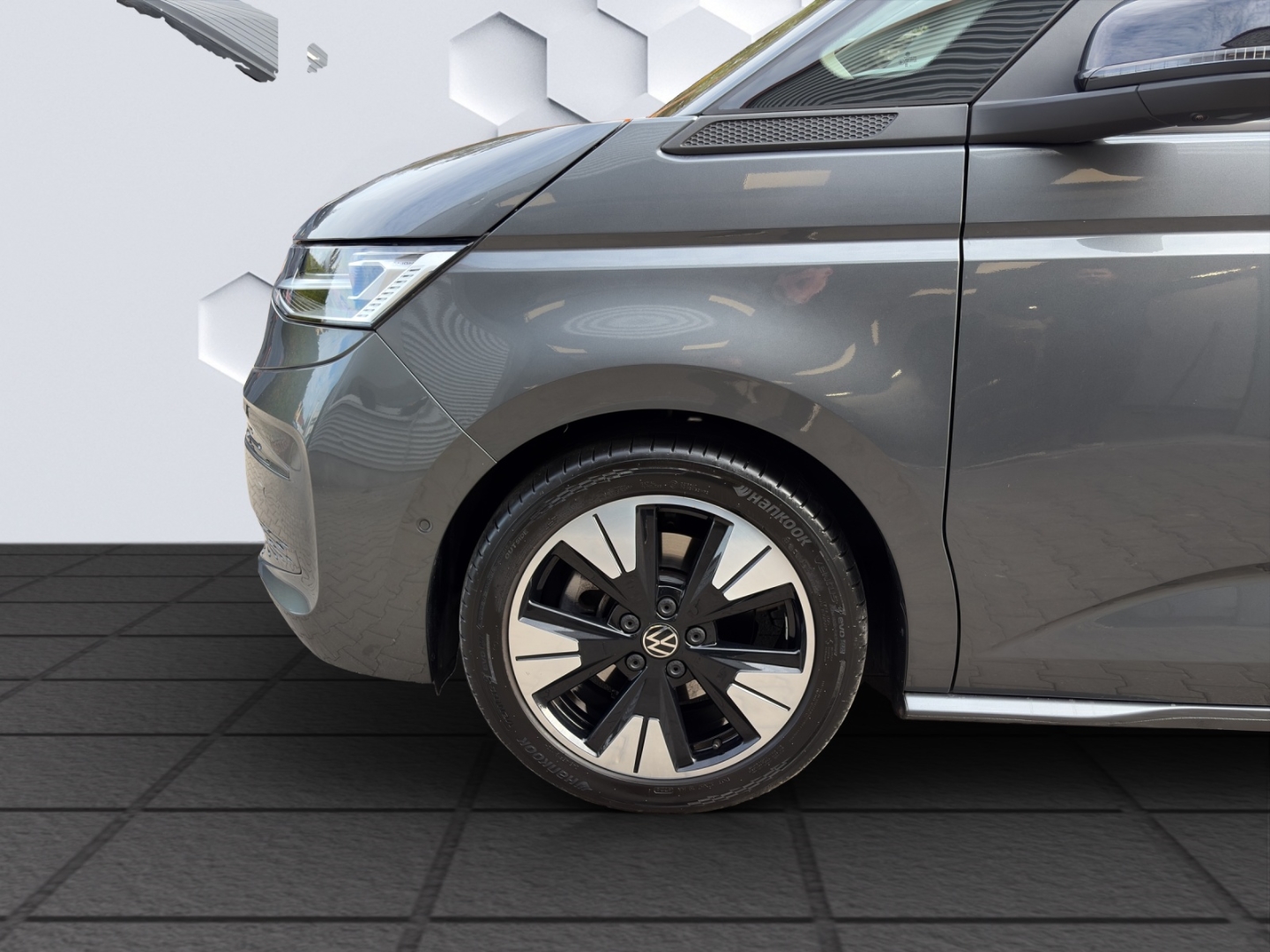 T7 Multivan Life LÜ 2.0TDI 110kW DSG AHZV MatrixLED ACC DCC ParkAssist 360°Kamera Standheiz. 7-Sitzer