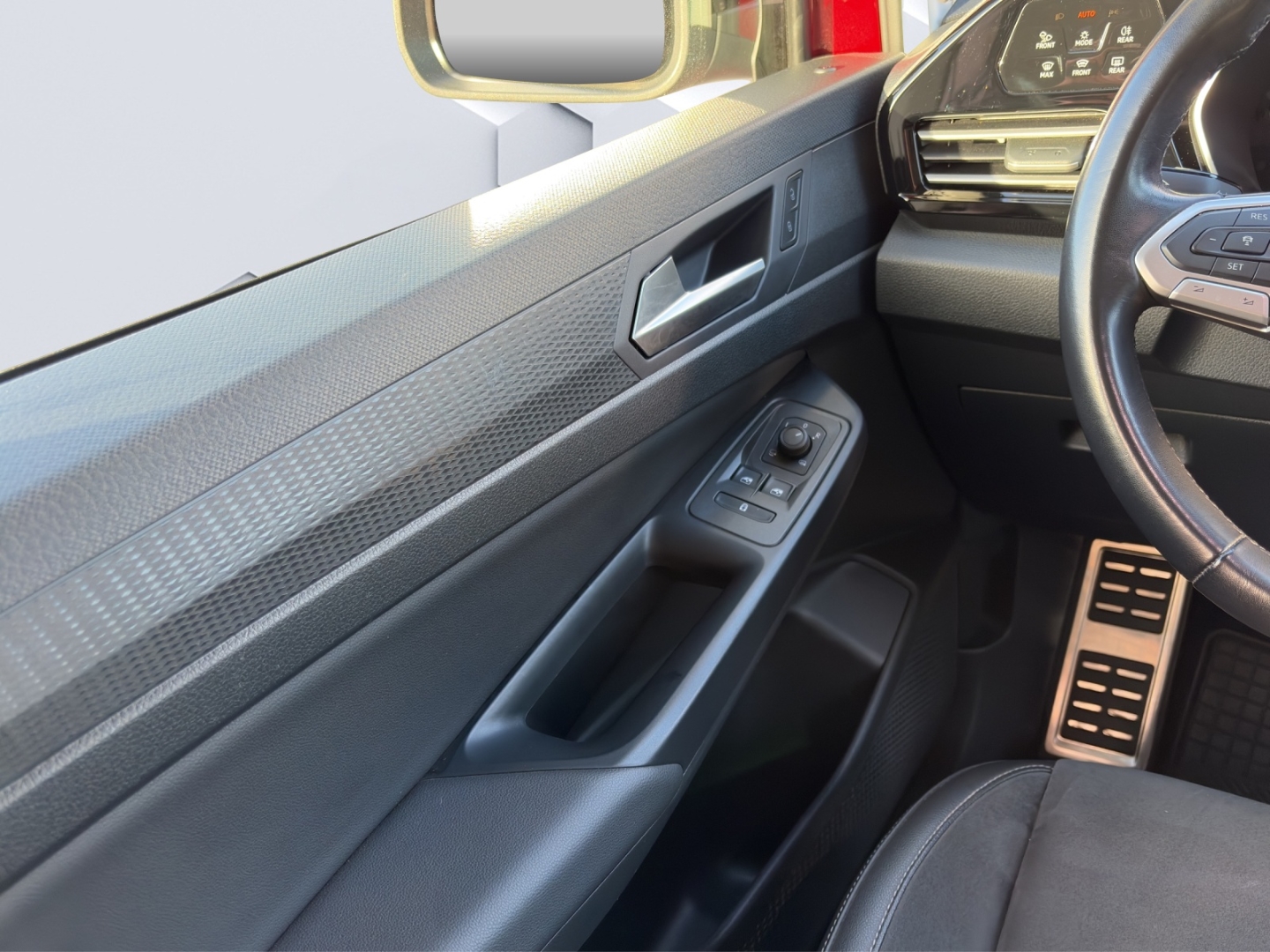 Caddy Style 2.0TDI 90kW DSG AHZV LED GJR ACC Rückfahrkamera Standheizung Navi