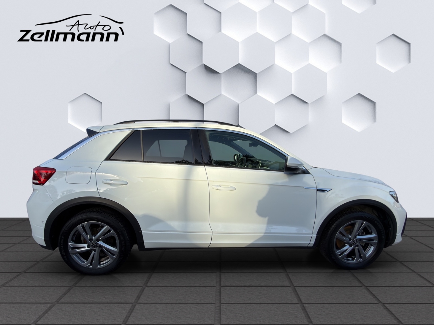 T-Roc R-Line 1.5TSI 110kW DSG AHZV LED GJR ACC Rückfahrkamera ParkAssist Sitzheizung