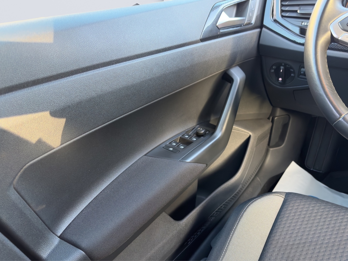 Polo Life 1.0TSI 70kW SG LED GJR PDC Sitzheizung App-Connect