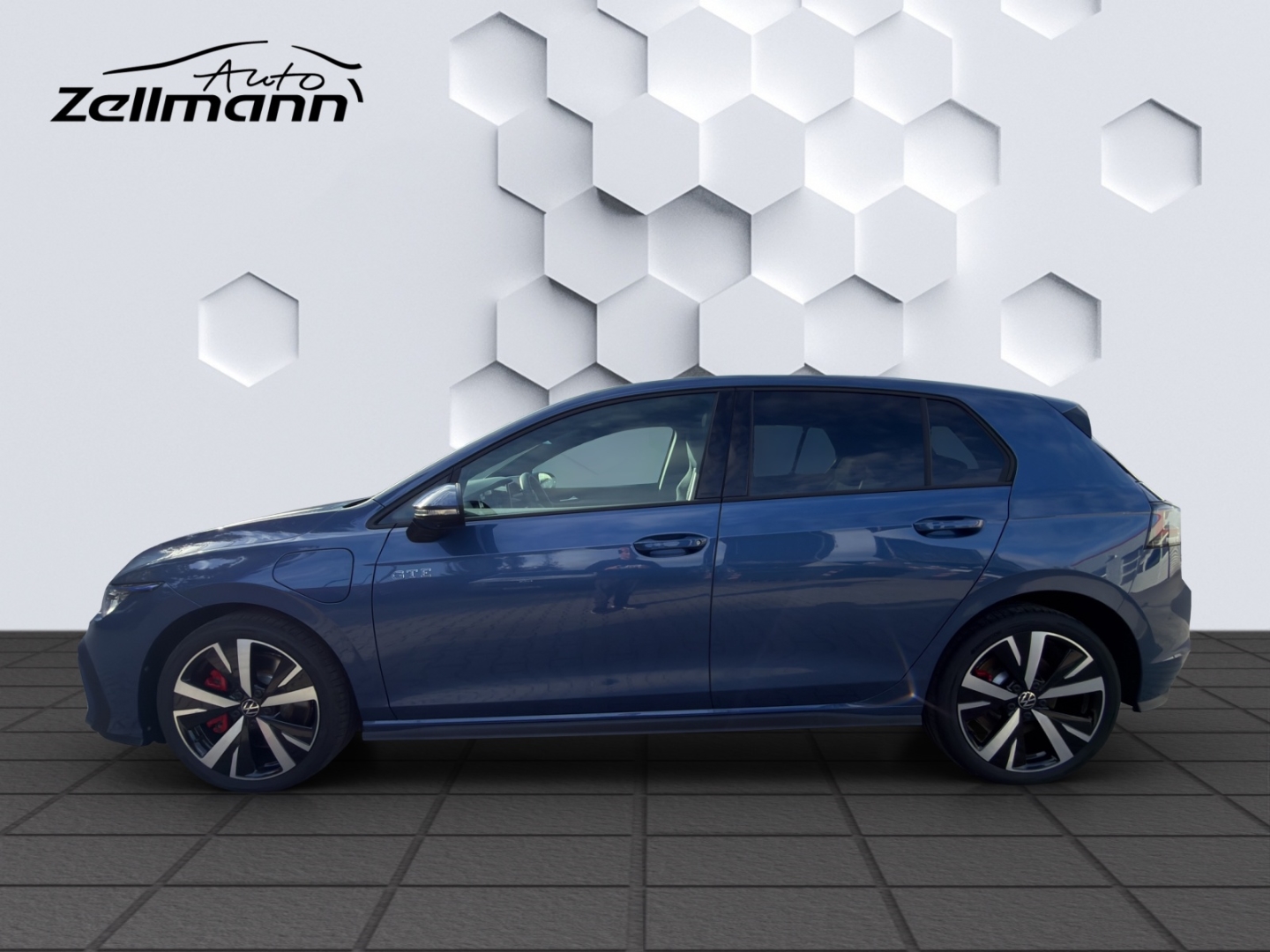 Golf VIII GTE 1.5eHybrid 200kW DSG AHZV MatrixLED PanoDach HuD ACC 360°Kamera Sitzheizung