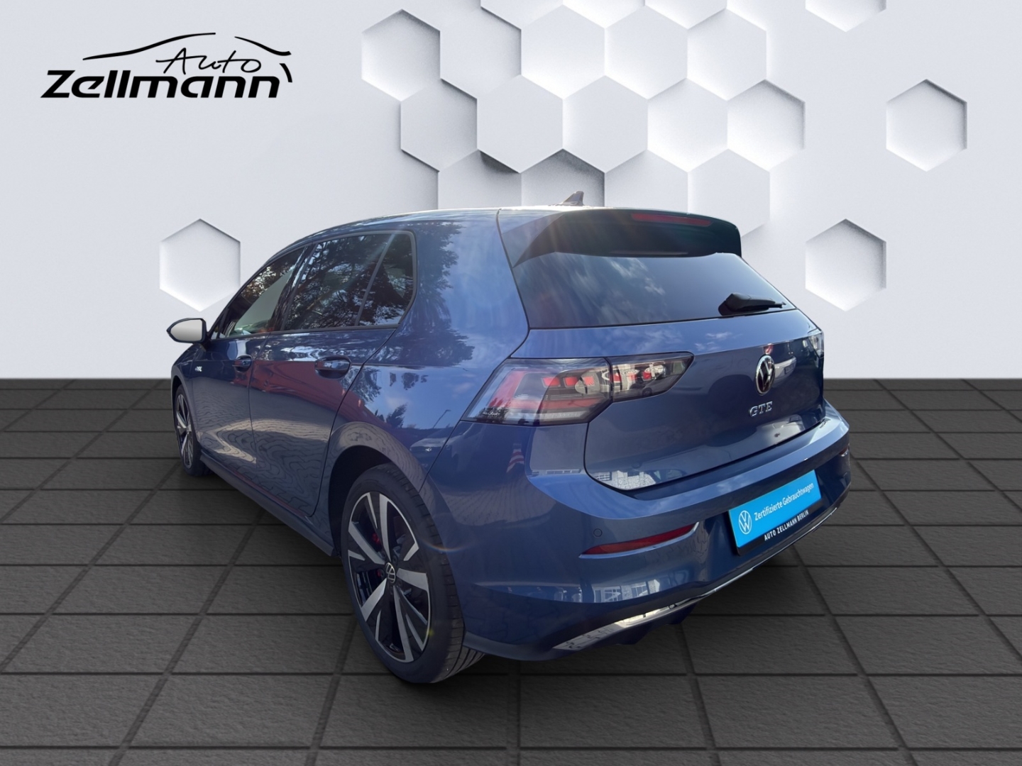 Golf VIII GTE 1.5eHybrid 200kW DSG AHZV MatrixLED PanoDach HuD ACC 360°Kamera Sitzheizung