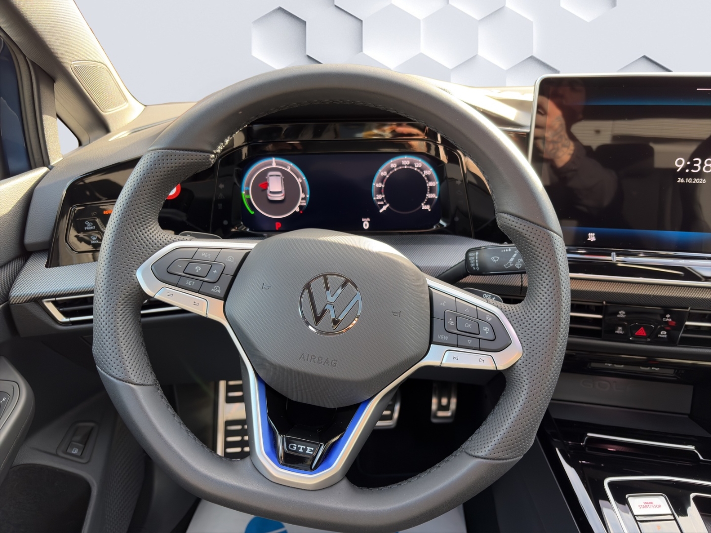 Golf VIII GTE 1.5eHybrid 200kW DSG AHZV MatrixLED PanoDach HuD ACC 360°Kamera Sitzheizung