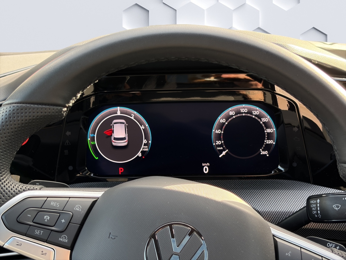 Golf VIII GTE 1.5eHybrid 200kW DSG AHZV MatrixLED PanoDach HuD ACC 360°Kamera Sitzheizung