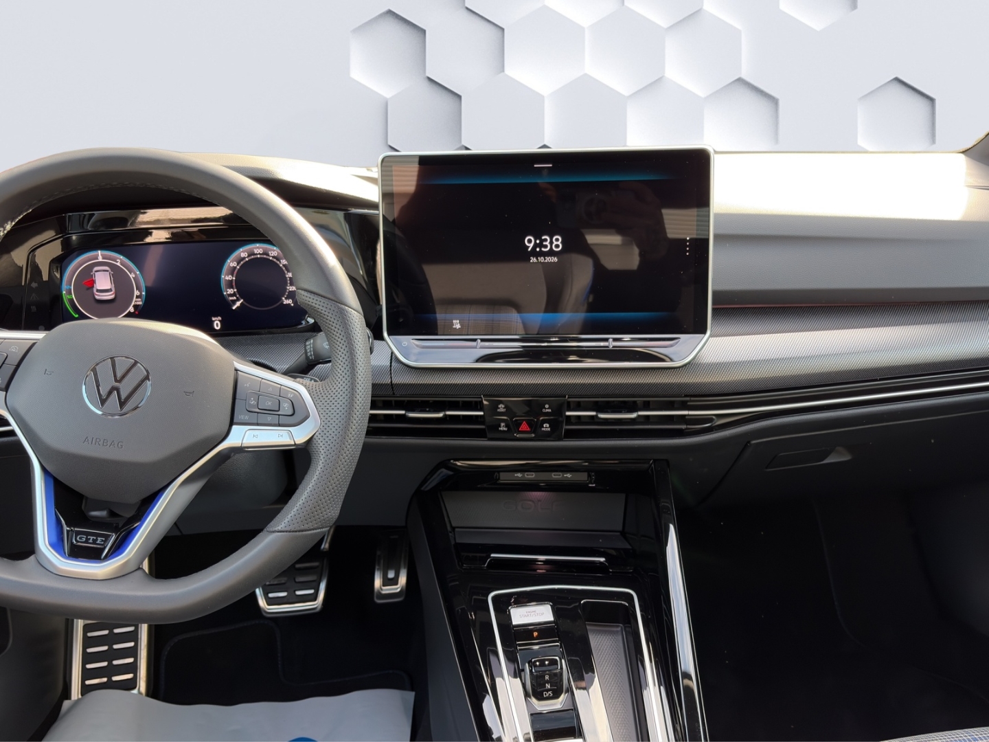 Golf VIII GTE 1.5eHybrid 200kW DSG AHZV MatrixLED PanoDach HuD ACC 360°Kamera Sitzheizung