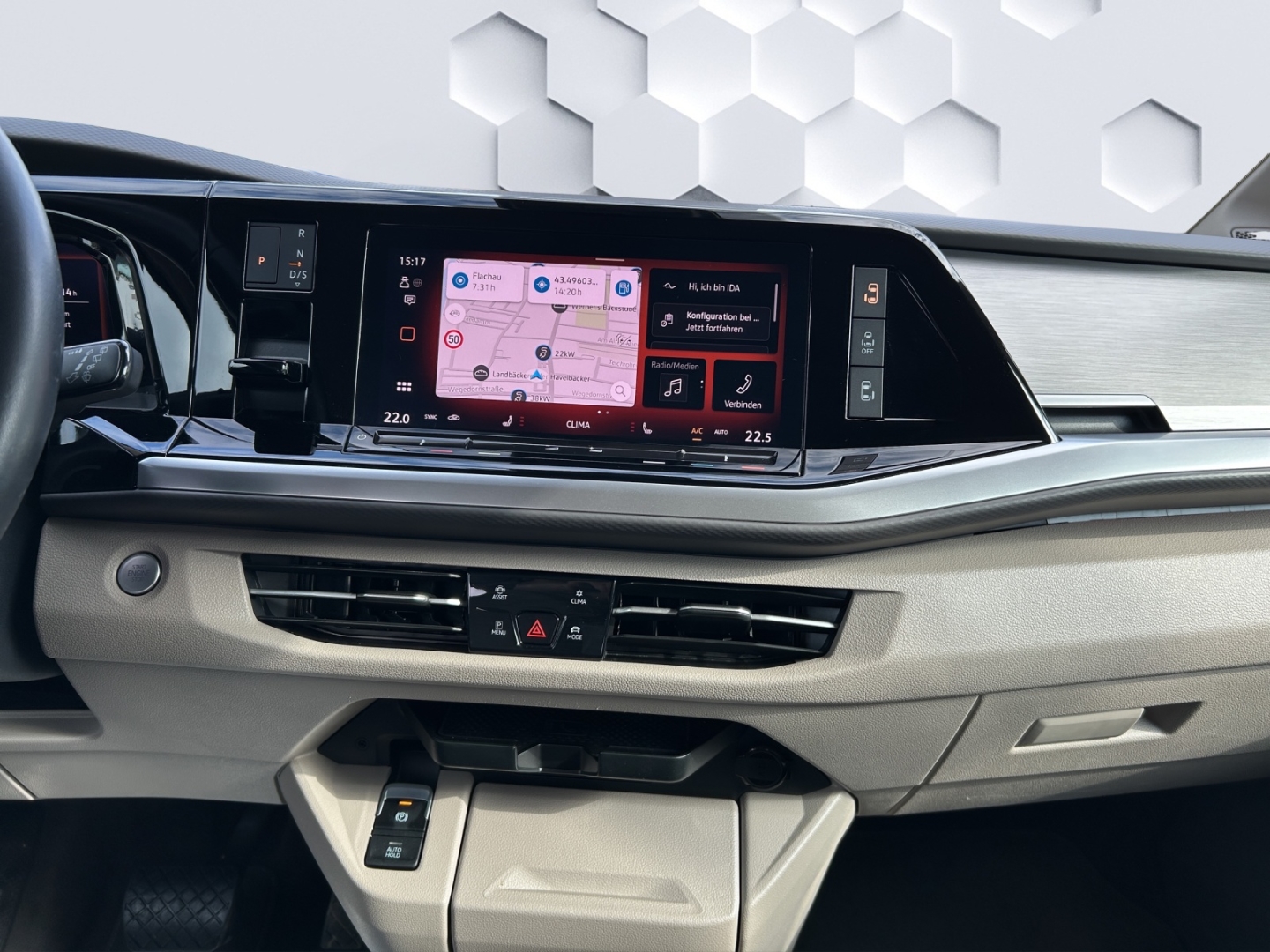 T7 Multivan lang Life 2.0TDI 110kW AHZV MatrixLED ACC DCC 360°Kamera ParkAssist Sitzheizung Standheizung 7-Sitzer
