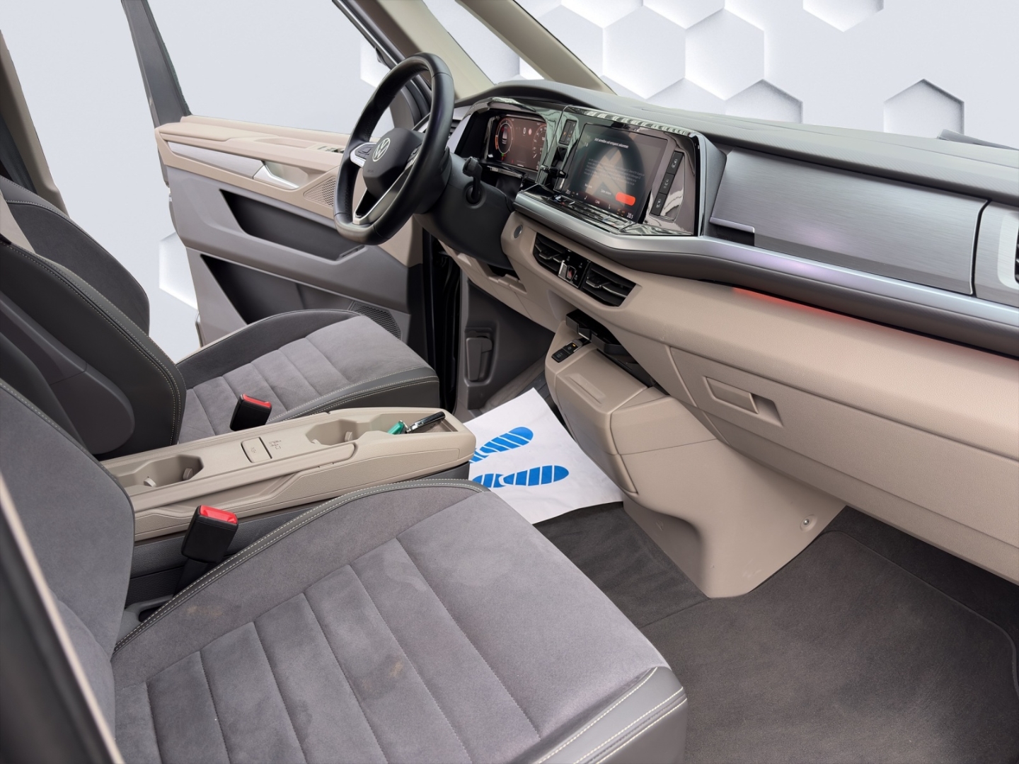 T7 Multivan 2.0TDI DSG AHZV MatrixLED 360°Kamera ParkAssist Standheizung 7-Sitzer