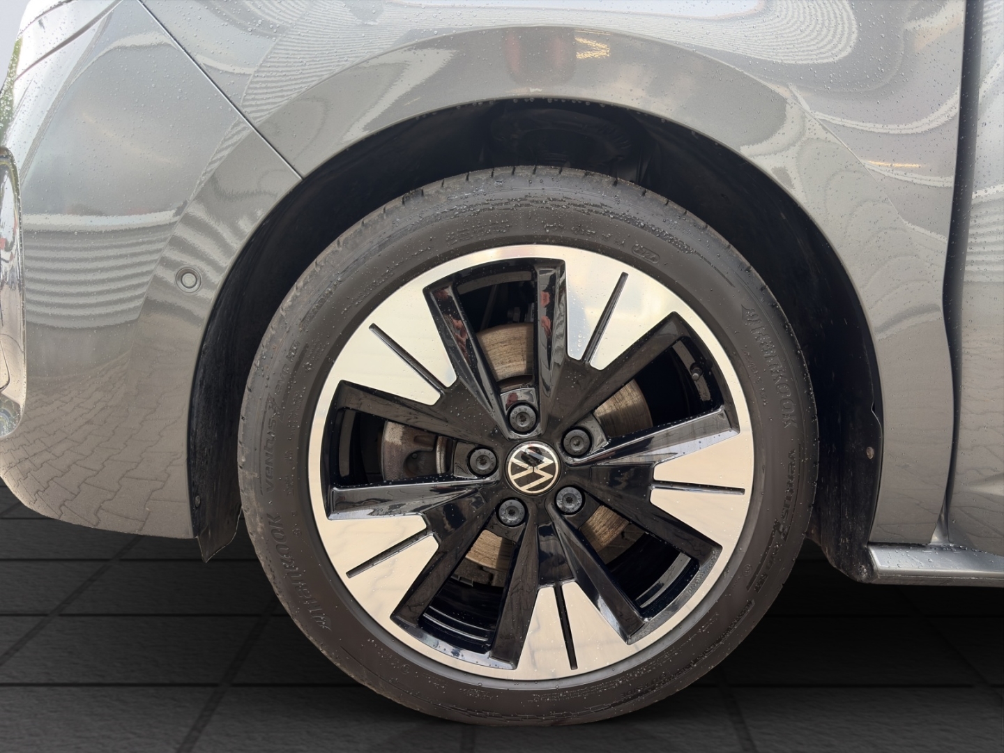 T7 Multivan 2.0TDI DSG AHZV MatrixLED 360°Kamera ParkAssist Standheizung 7-Sitzer