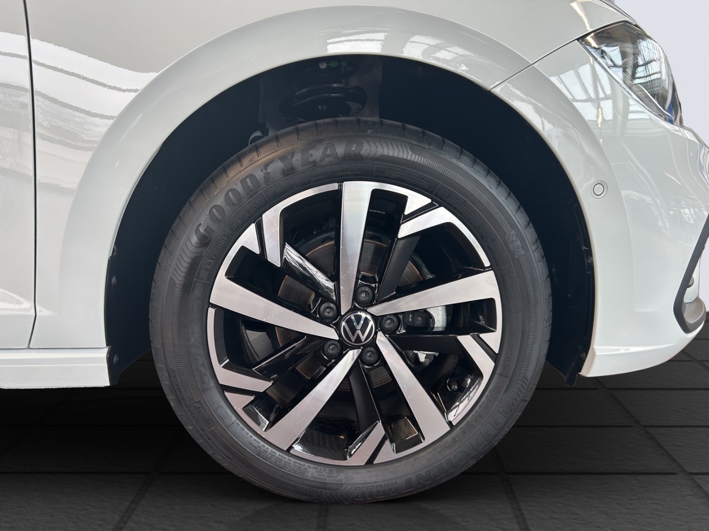 Polo ENERGY 1.0l TSI DSG 5.Jahre Garantie Navi Kamera