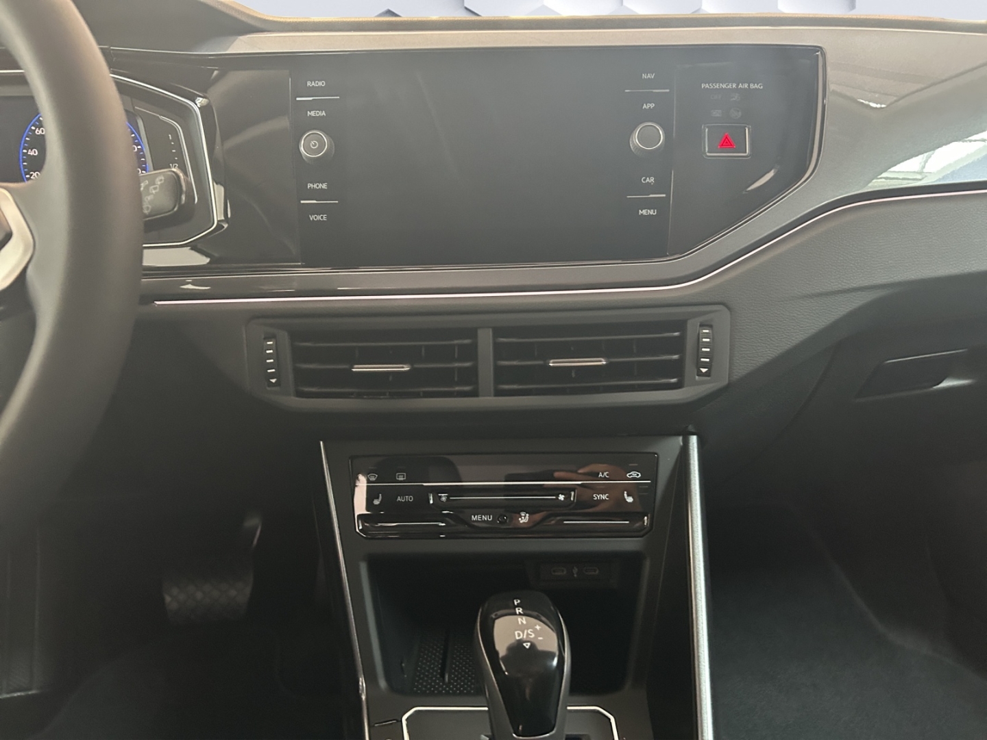 Polo Style 1.0l DSG IQ.Drive u. Light Allwetter Kamera
