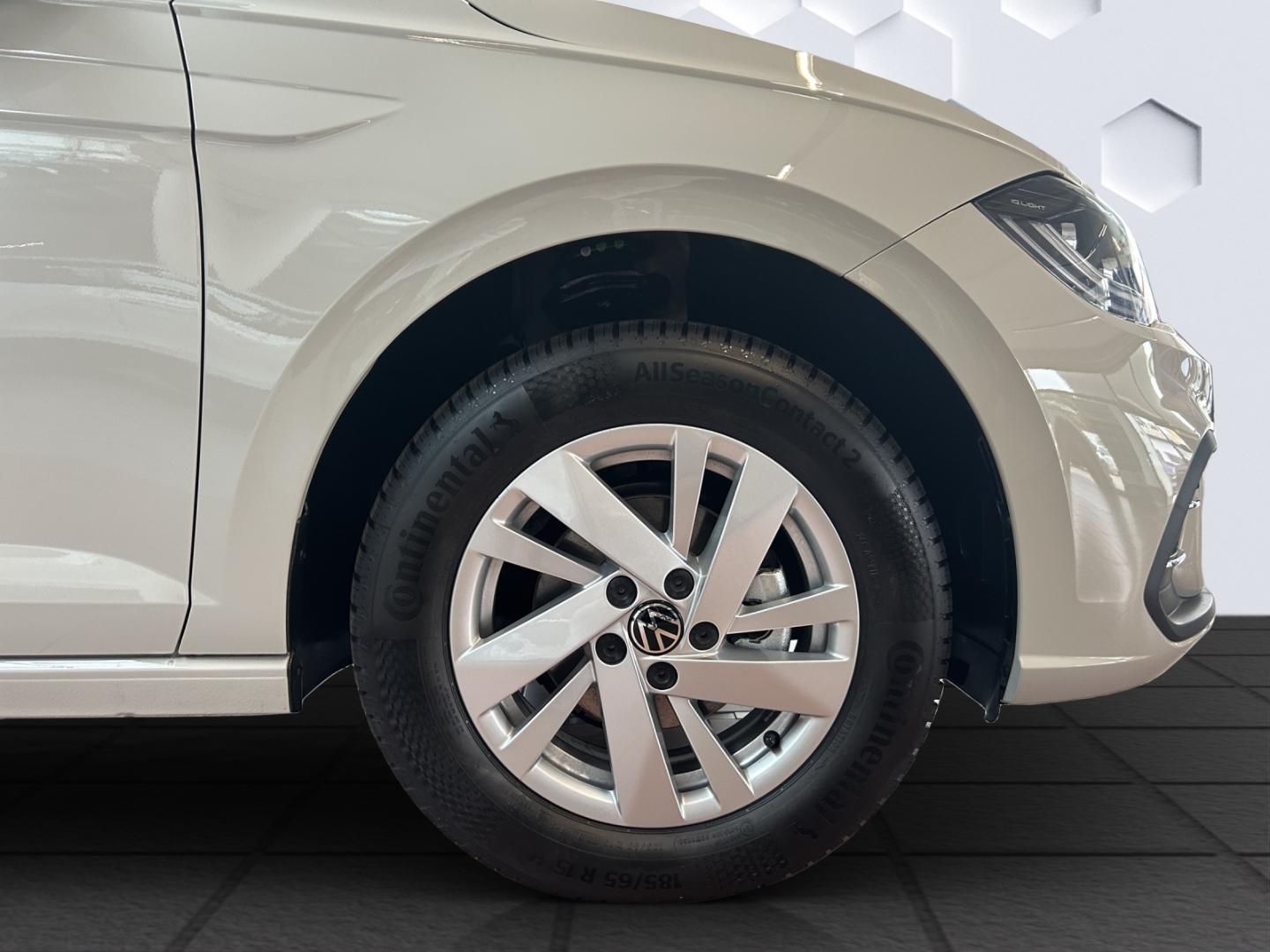 Polo Style 1.0l DSG IQ.Drive u. Light Allwetter Kamera