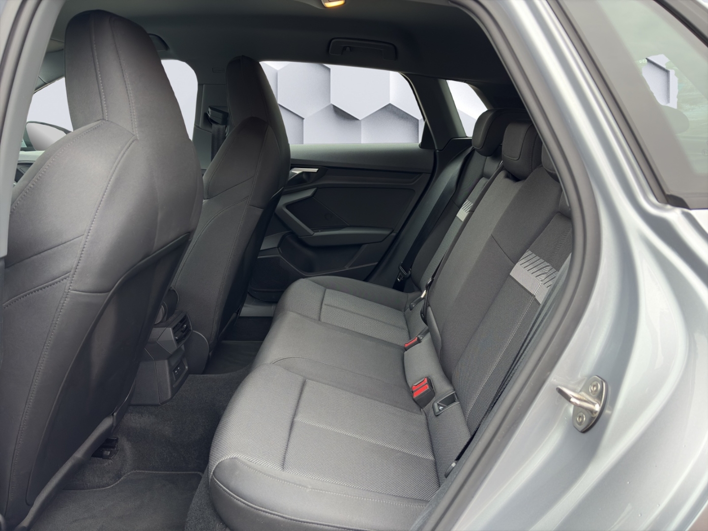 A3 Sportback Advanced 35 TFSI S-tronic LED PDC ParkAssist Sitzheizung