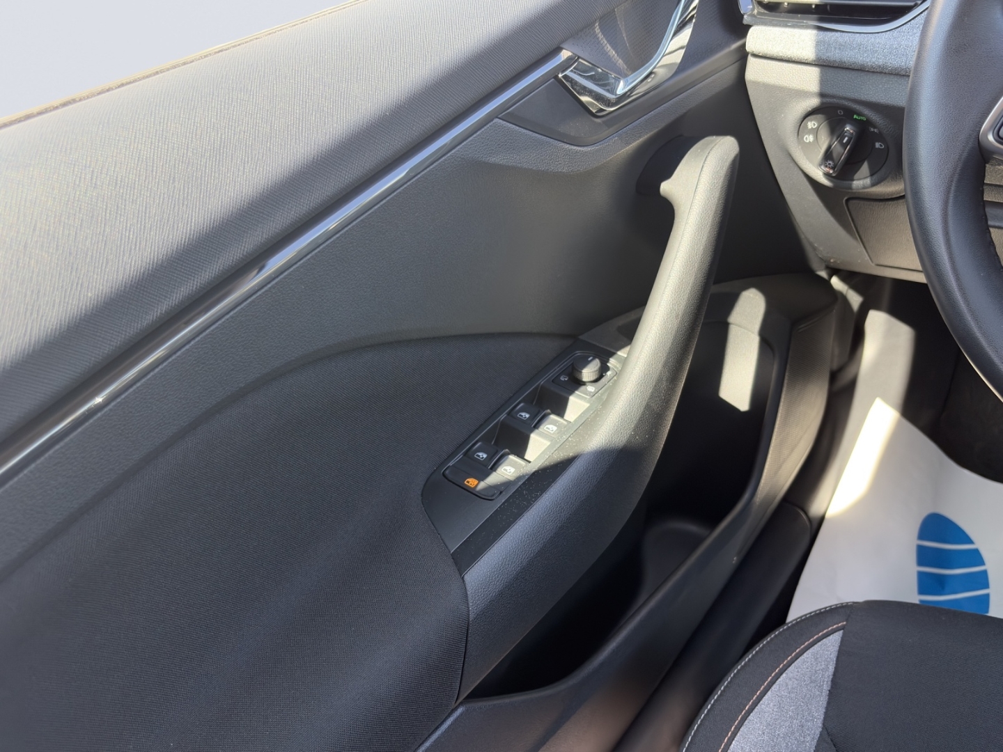 Scala Selection 1.0TSI 7-Gang DSG MatrixLED ACC Rückfahrkamera Sitzheizung