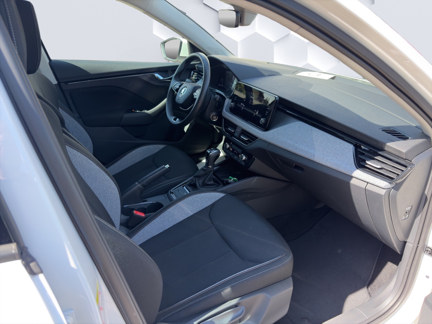 Scala Selection 1.0TSI 7-Gang DSG MatrixLED ACC Rückfahrkamera Sitzheizung