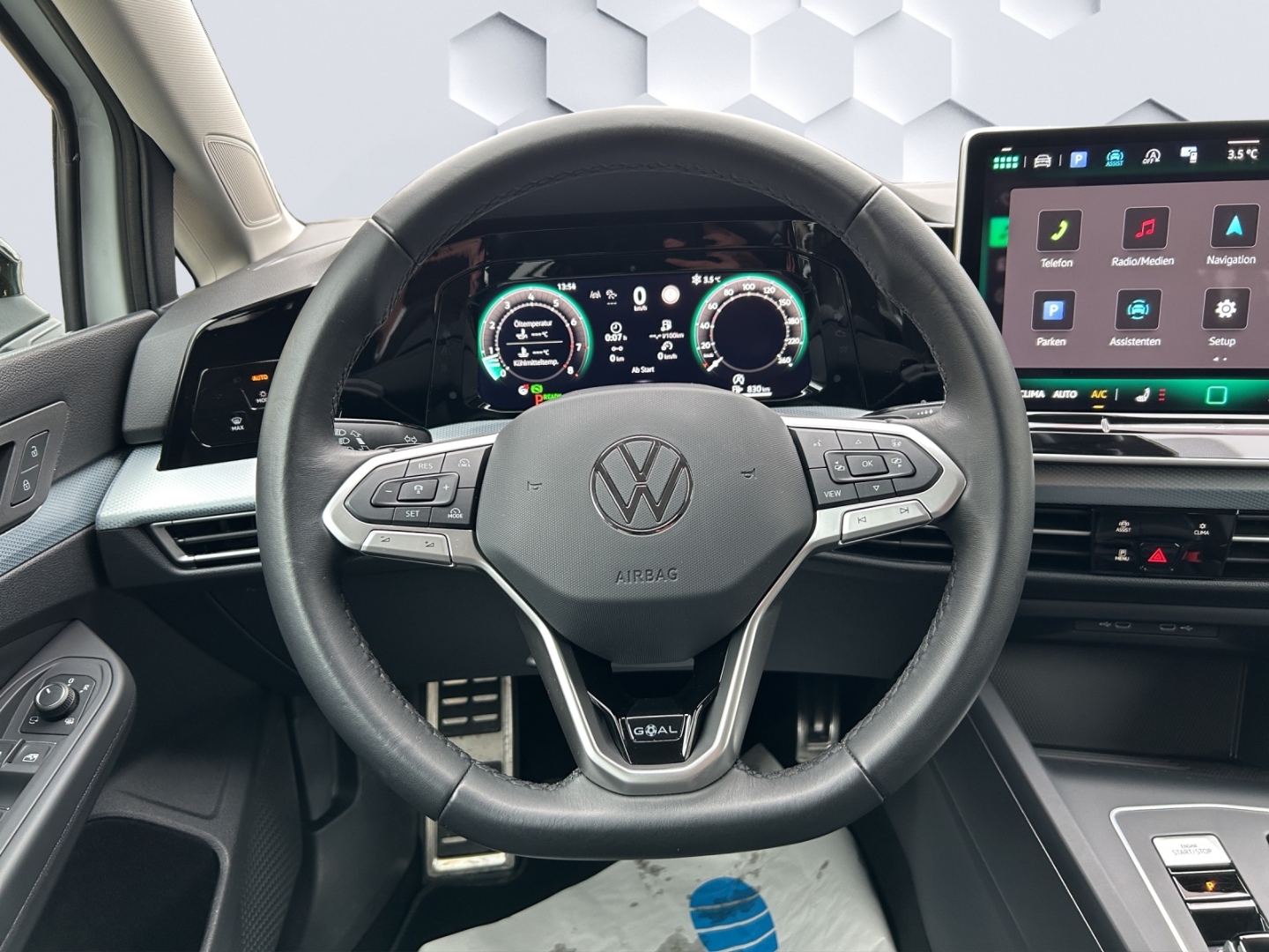 Golf Variant VIII 1.5 85 kW Goal  eTSI 7-Gang DSG LED GJR PDC ACC Rückfahrkamera Sitzheizung