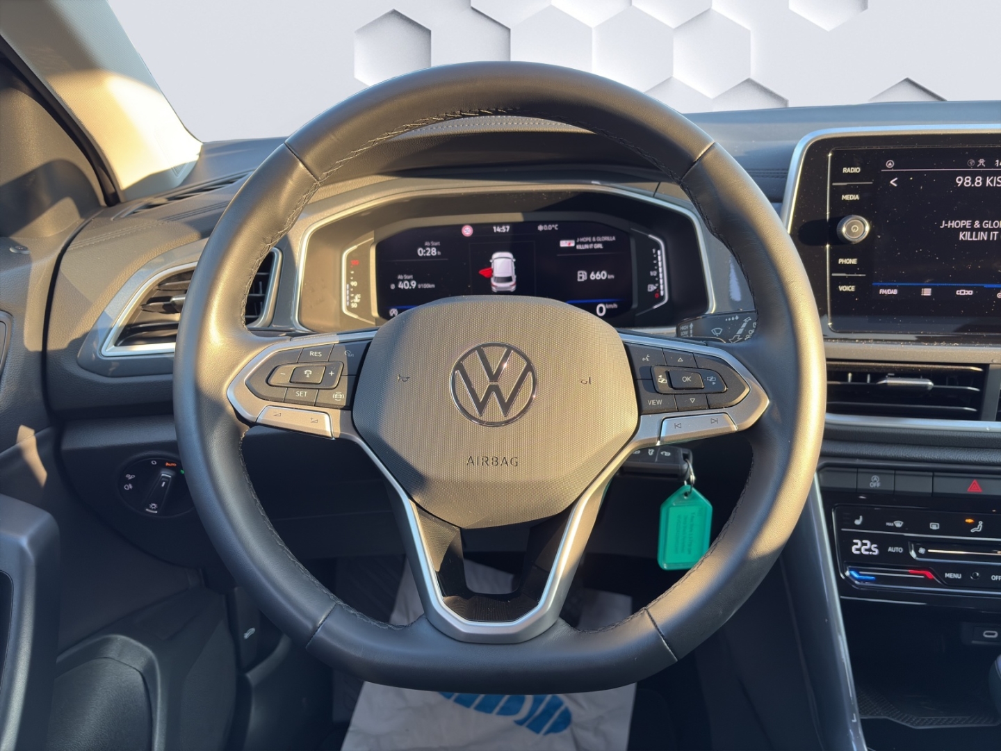 T-Roc Style 1,5l TSI OPF 7-Gang DSG AHZV LED GJR ACC ParkAssist Sitzheizung