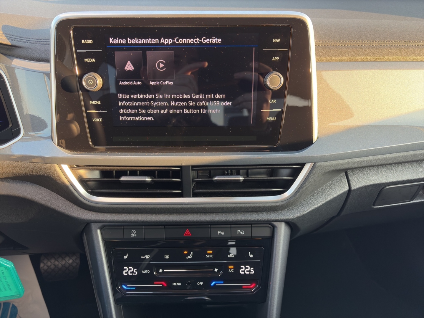 T-Roc Style 1,5l TSI OPF 7-Gang DSG AHZV LED GJR ACC ParkAssist Sitzheizung