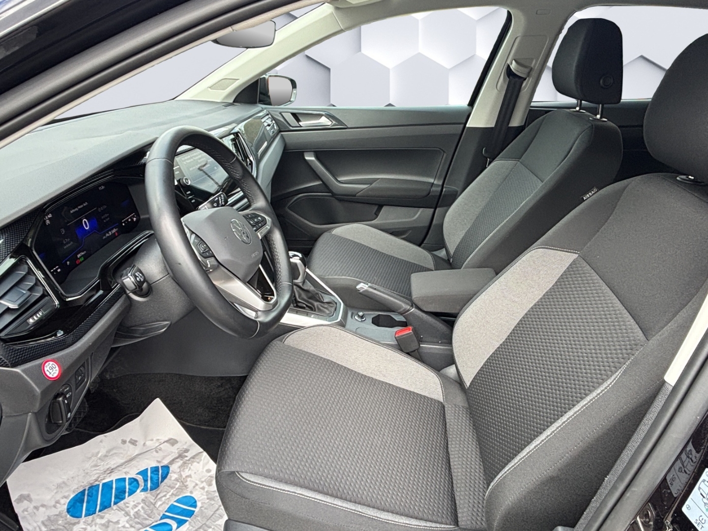 Polo Life 1,0 l TSI 7-Gang- DSG iQ Drive Navi Klima Sitzheizung PDC