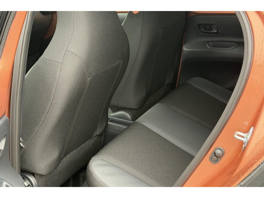 Aygo X Play 1,5 Hybrid Aut. neues Modell26 Winterpaket